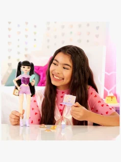 Barbie Dream Besties Dukke Renee