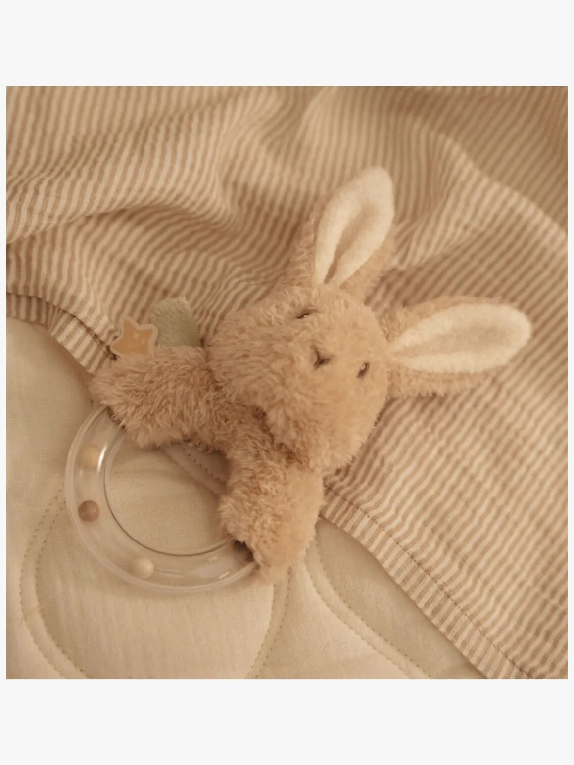 Little Dutch Baby Bunny Rangle