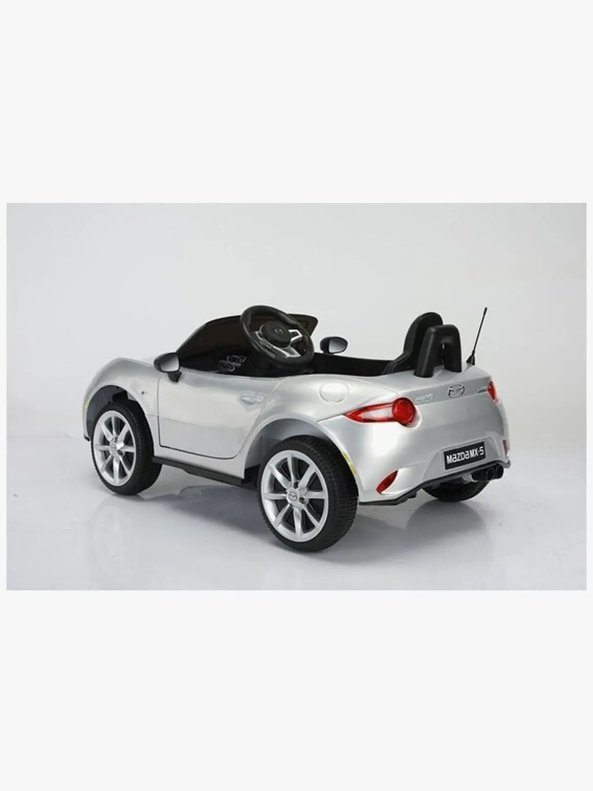 Mazda MX-5 Elbil, Sølvfarvet