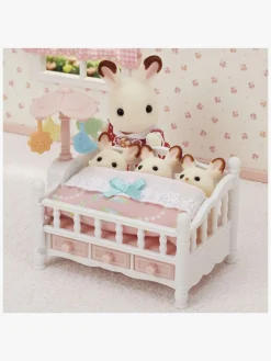Sylvanian Families Legesæt Tremmeseng med Uro
